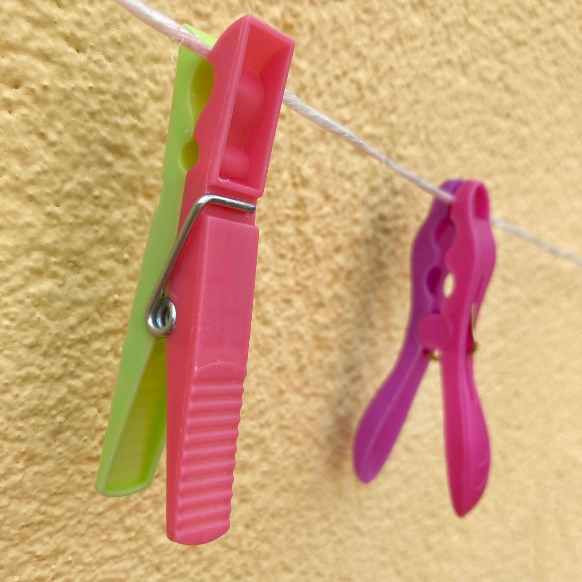 Cosas que ayudan : ¿tiras las pinzas que se rompen?